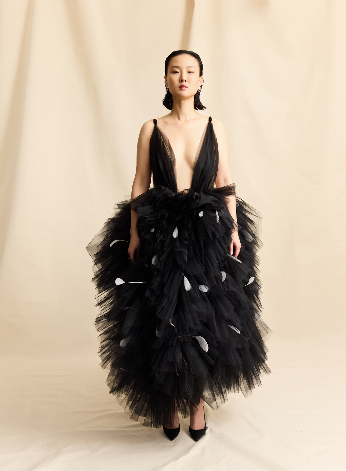 BLACK PLUNGE NECKLINE TULLE RUFFLE & FEATHER MIDI GOWN LOOK M16