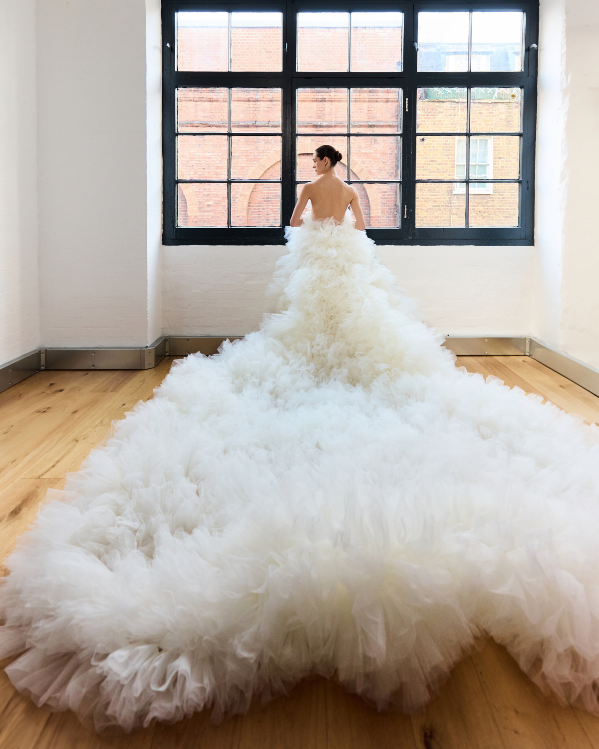 WEDDING DRESS, WEDDING GOWN, TULLE WEDDING DRESS, COLOUR WEDDING DRESS