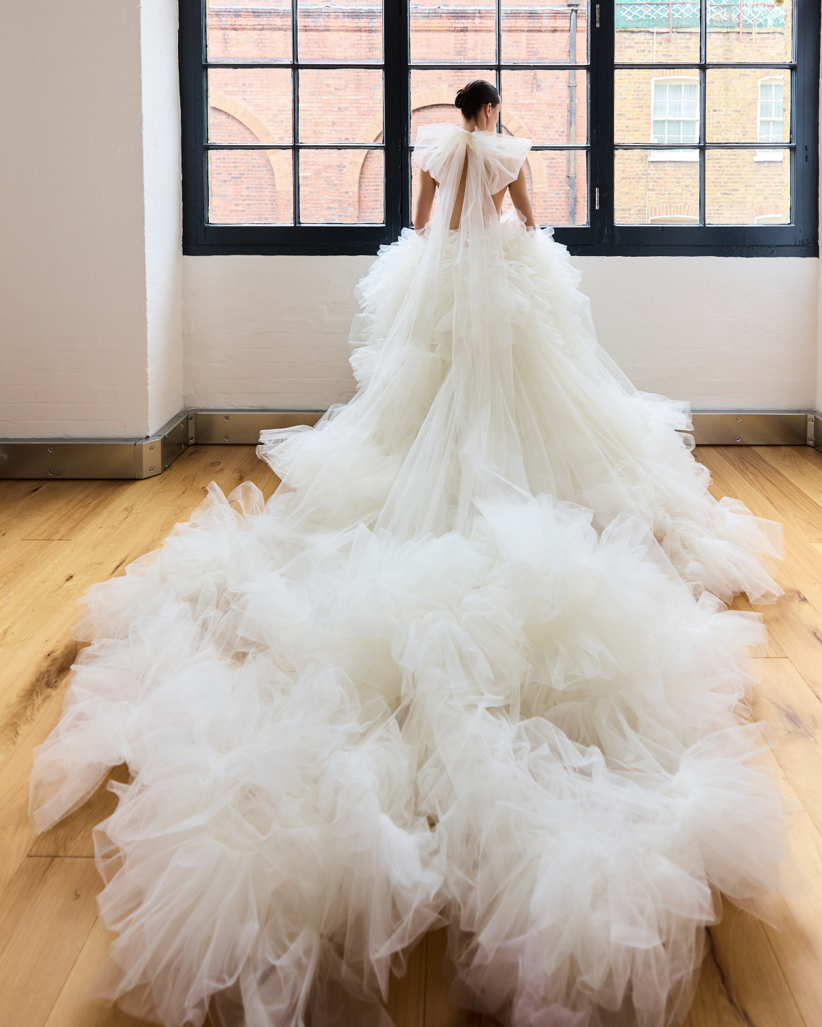 WEDDING DRESS, WEDDING GOWN, TULLE WEDDING DRESS, COLOUR WEDDING DRESS