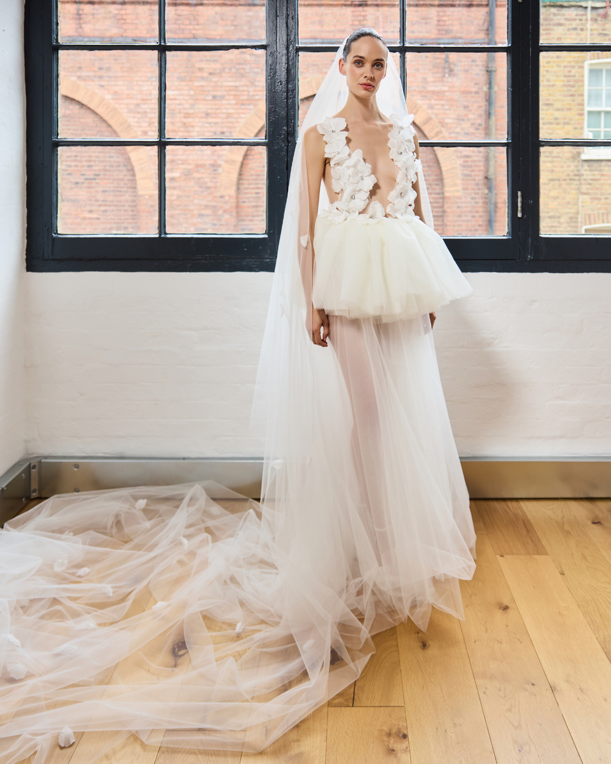 WEDDING DRESS, WEDDING GOWN, TULLE WEDDING DRESS, COLOUR WEDDING DRESS